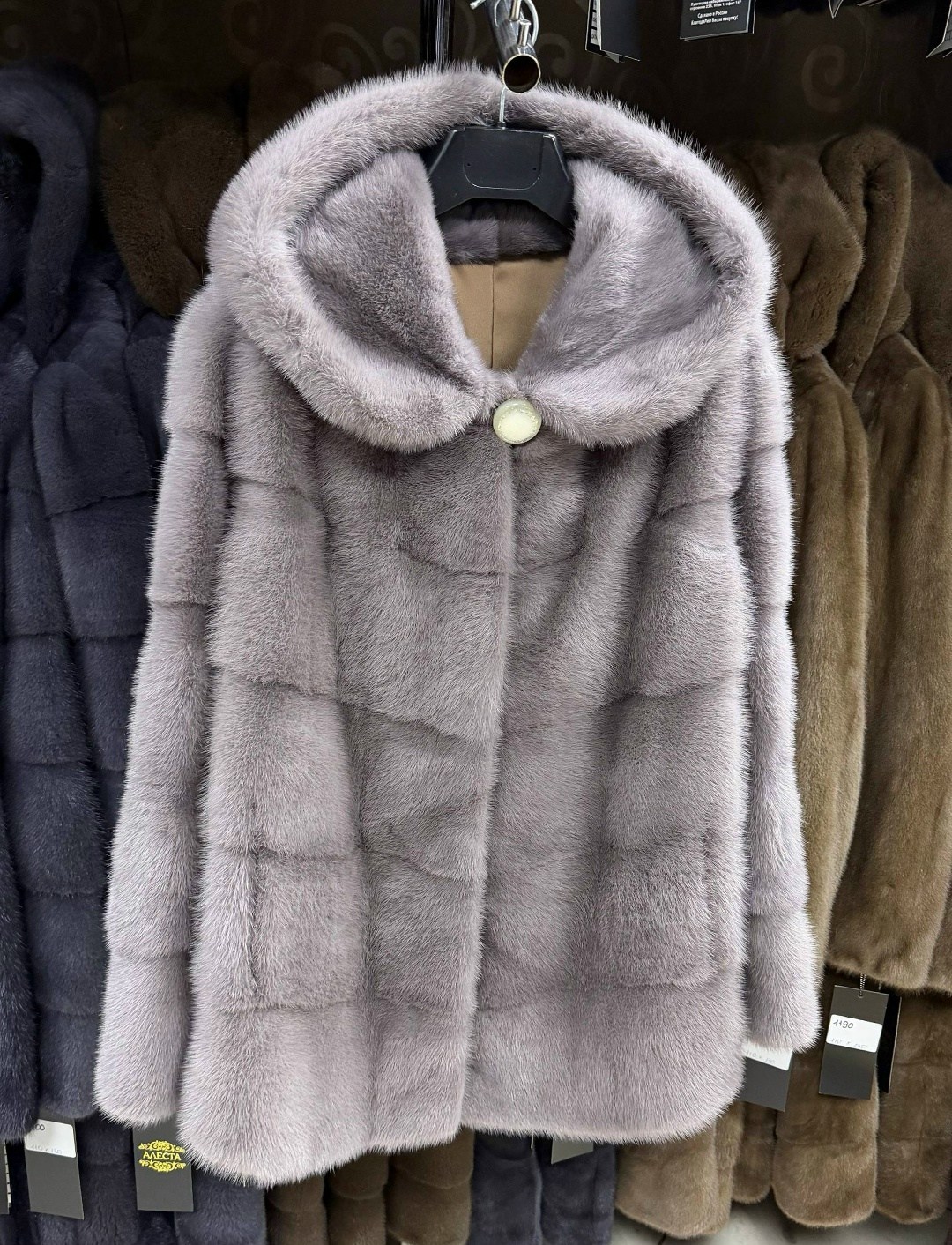 шубка из меха европейской норки с капюшоном цвет лаванда,шубка из меха европейской норки с капюшоном,шуба норковая,шуба норковая с капюшоном,шубка из меха европейской норки с капюшоном цвет графит