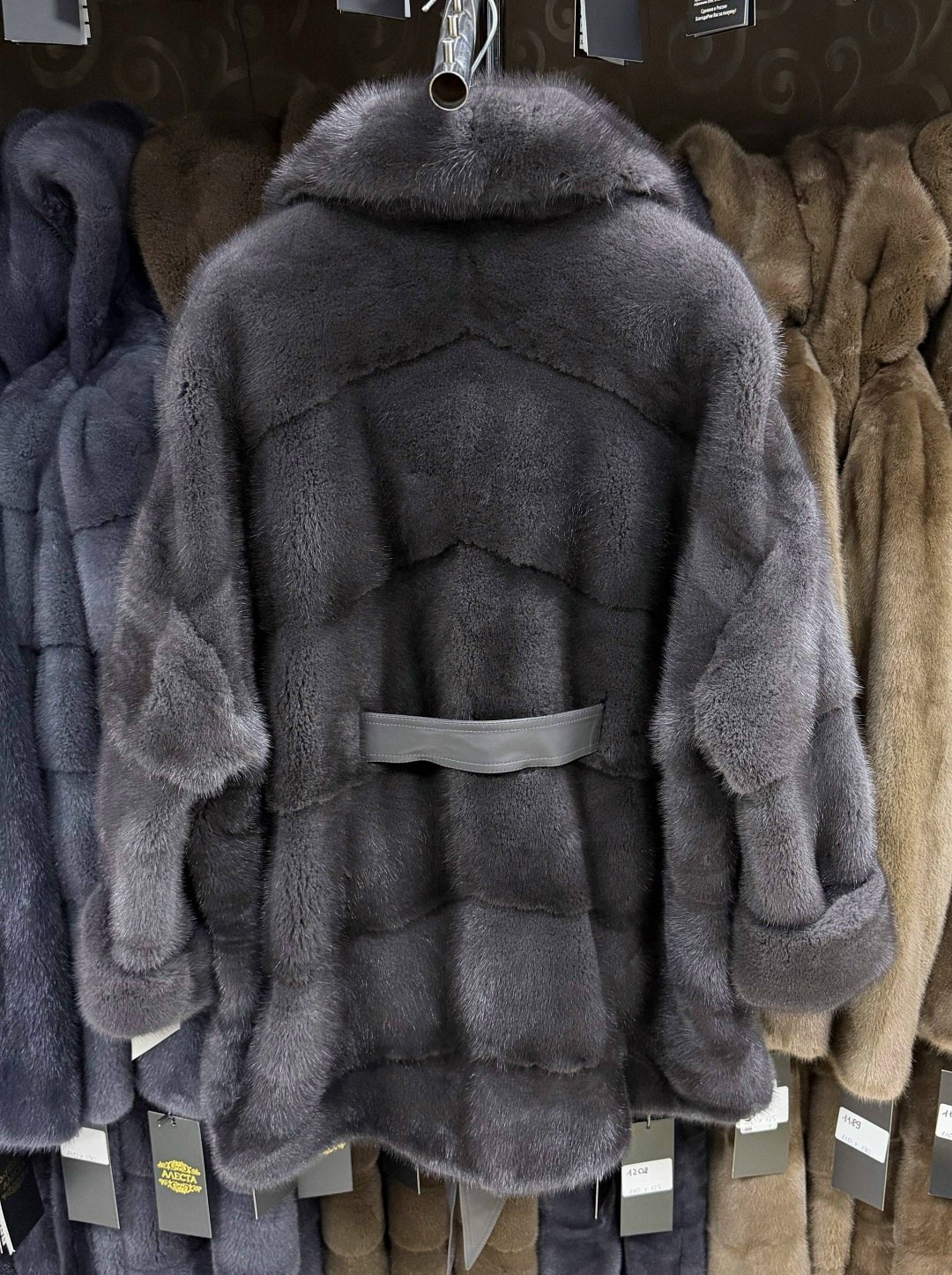 норковая шуба,шубка из меха импортной плюшевой норки с английским воротником,норковая шуба английский воротник,шуба,серая норковая шуба