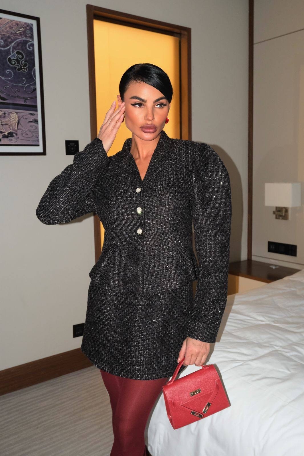 пиджак твидовый укороченный оверсайз нарядный lubvi.brand,стильные наряды,пиджак пайетка со стразами aiken цвет черный,пиджак