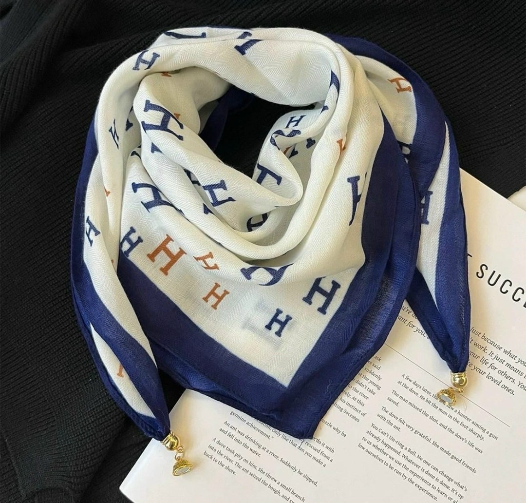 платки шейный,шарф шелковый женский,женский шарф,шелковый шарф,шарф стильный