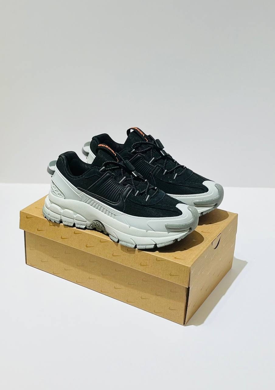 nike zoom vomero 5 roam "black/light silver",кроссовки nike air zoom vomero,nike zoom vomero 5 roam "black/light silver" fv2295-001,кроссовки nike zoom vomero 5,кроссовки nike air zoom vomero 5