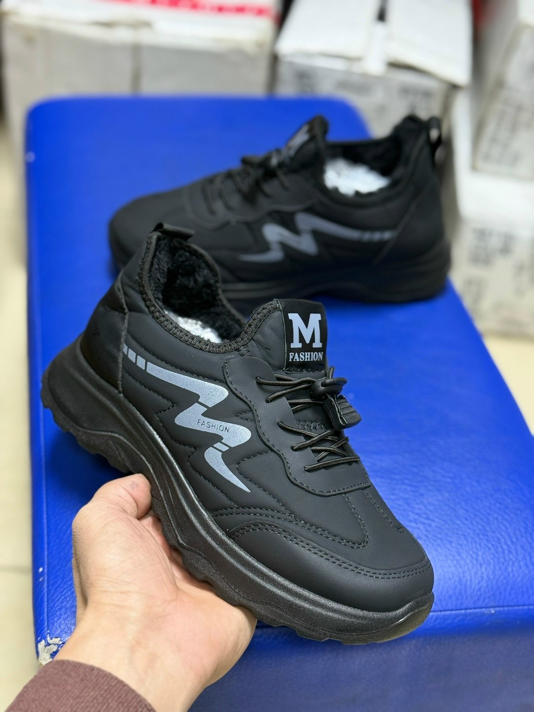 ,зимние кроссовки,кроссовки женские,кроссовки мужские зимние,теплые кроссовки