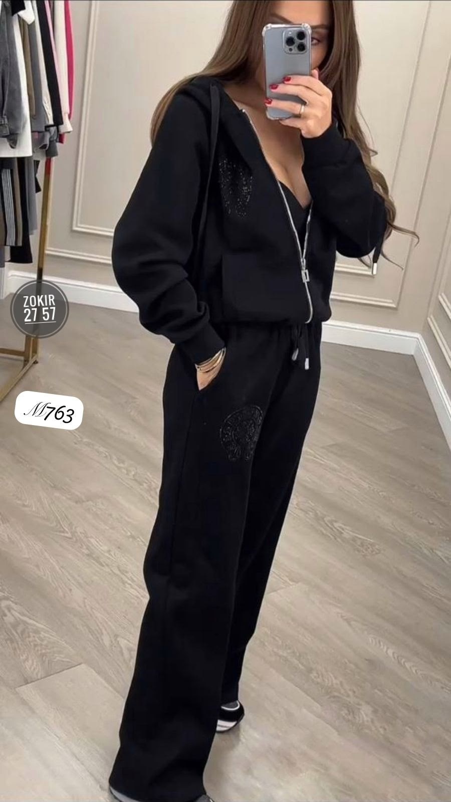 костюм в стразах,cпортивный костюм женский на флисе,костюм на флисе,женский спортивный костюм,костюм со стразами женский