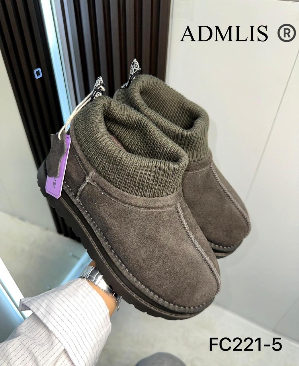 угги женские,,женская зимняя ,угги женские зимние,угги женские ugg