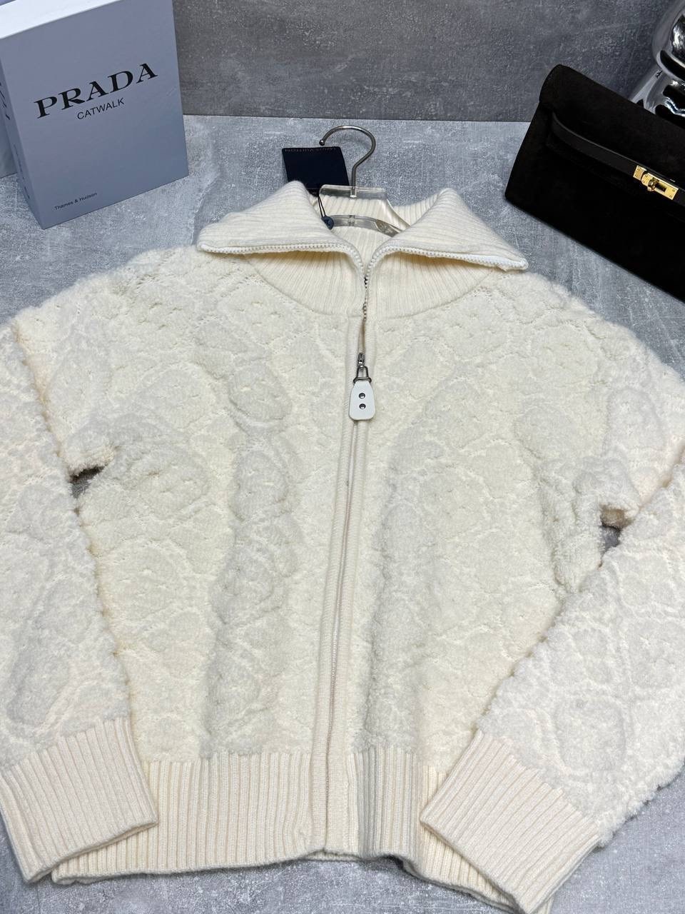 кардиган,женские кардиганы,кардиганы для женщин,женский свитер,женский джемпер