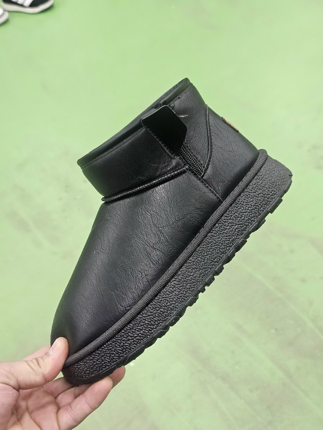 ,угги,женские угги,зимние угги женские,угги замшевые