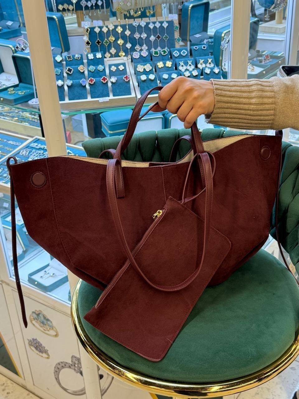 замшевая сумка,женская замшевая сумка,сумка-шоппер из натуральной замши,сумка замшевая женская шоппер polene,сумка шоппер бордовая