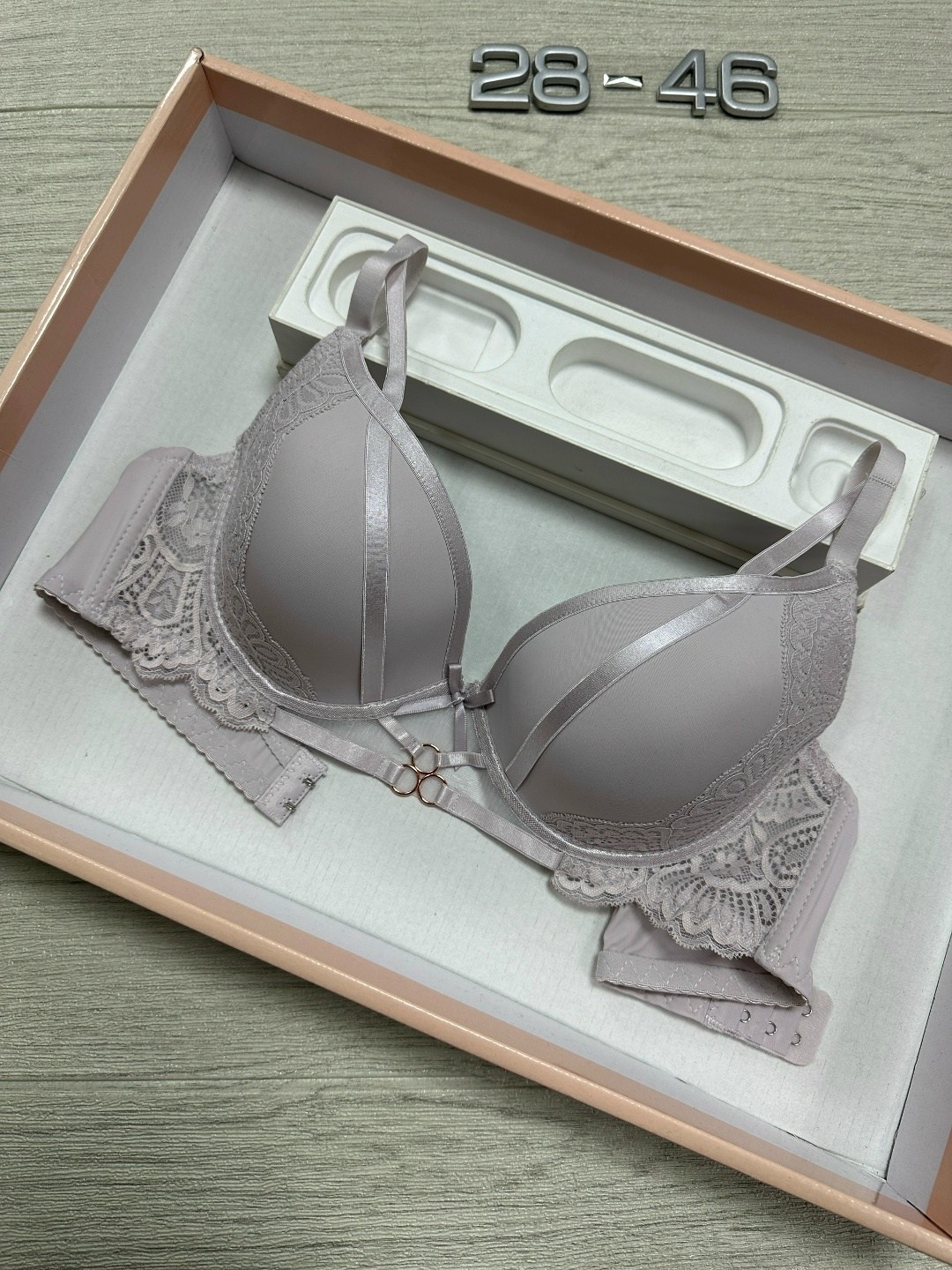 бюстгальтер пуш ап,женский бюстгальтер с пуш ап,бюстгальтер,нижнее белье бюстгальтер,женские бюстгальтеры