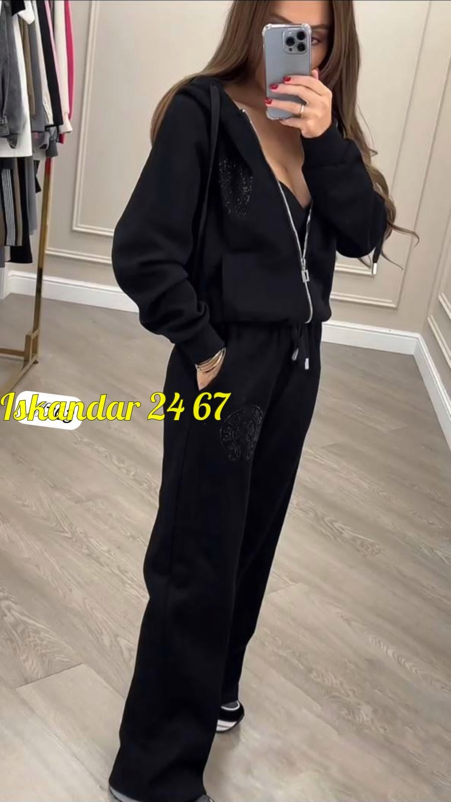 стильные костюмы,костюм на флисе,женский костюм,женский костюм на флисе,костюм в стразах