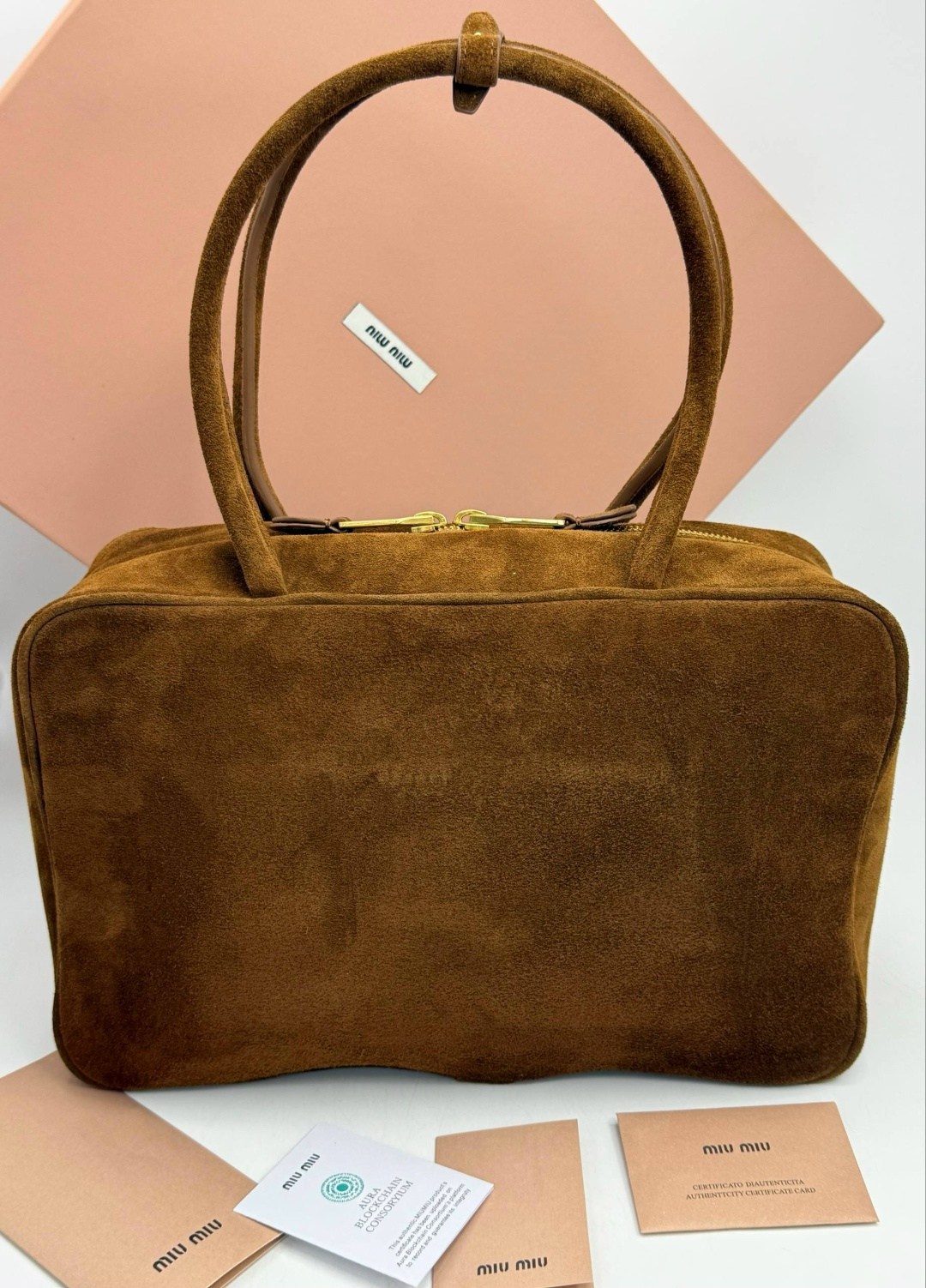 сумка женская замшевая тоут большая miu miu,сумка miu miu натуральная замша,женская замшевая сумка miu miu arcadie коричневая,сумка miu miu замшевая коричневая,сумка женская miu miu