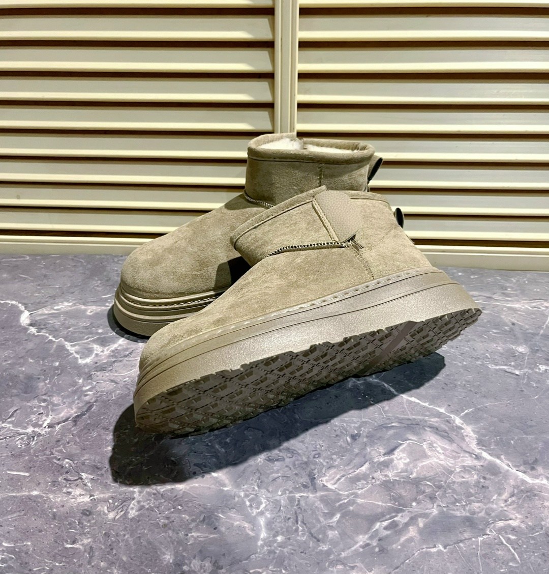 ,женская зимняя ,зимняя ,зимние ботинки,зимние женские сапоги