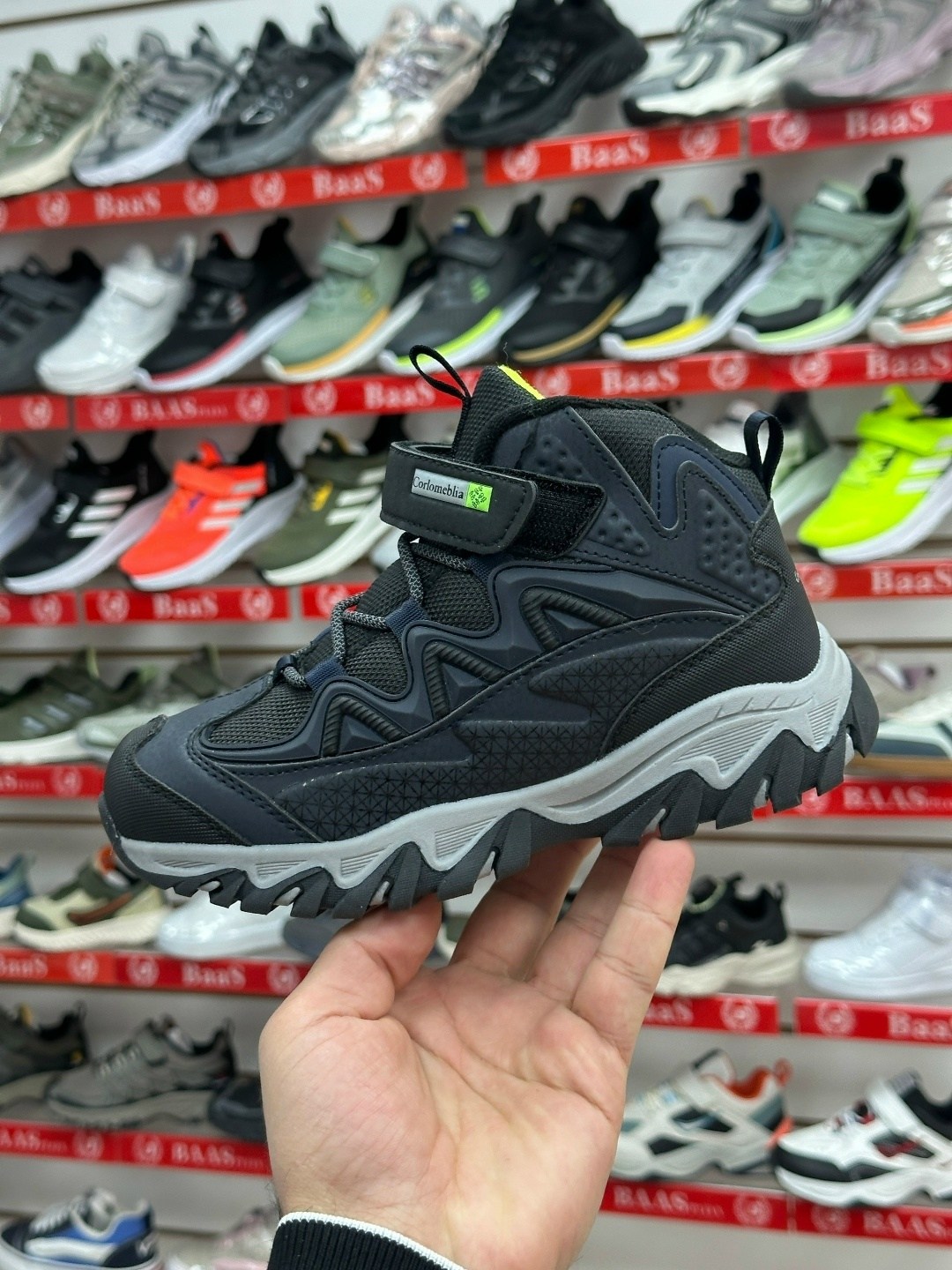 зимние кроссовки adidas,кроссовки adidas,кроссовки,кроссовки adidas terrex зимние,кроссовки adidas terrex