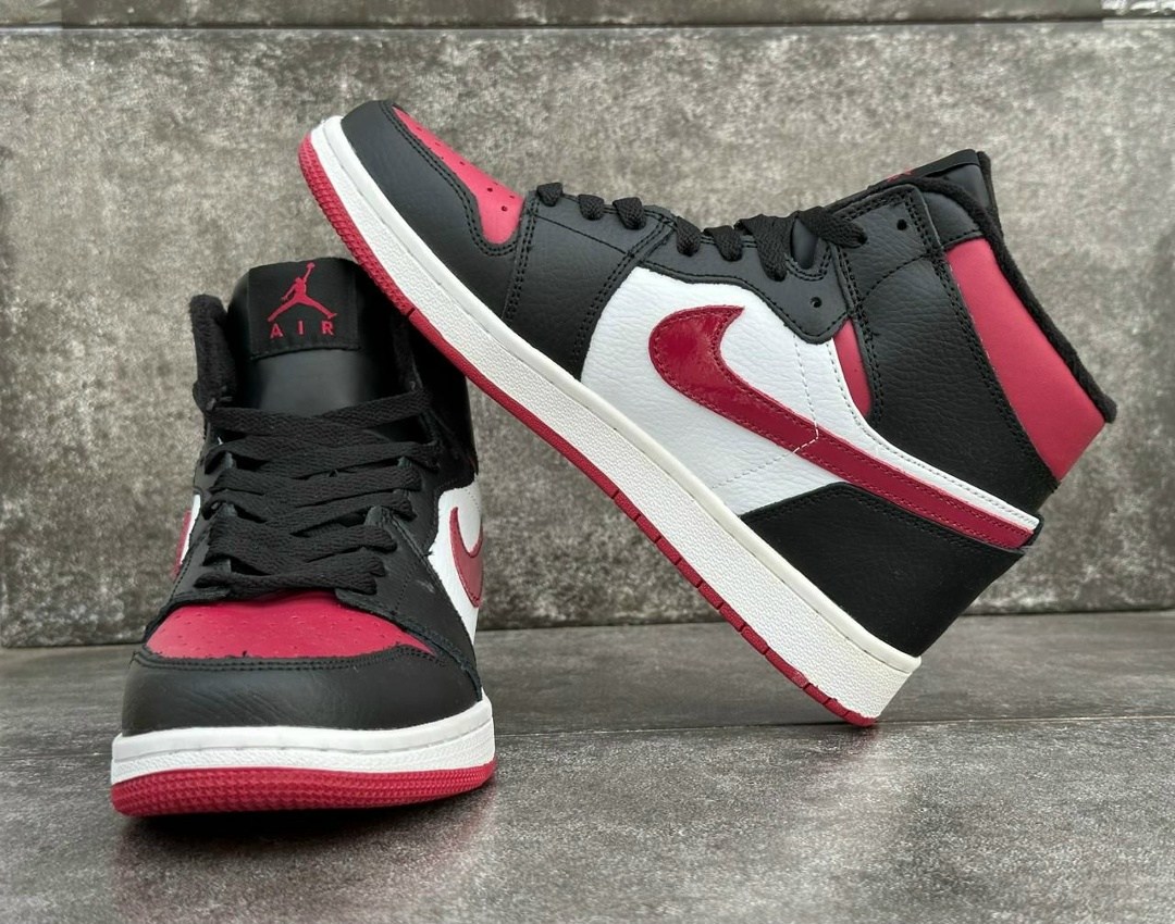 nike air jordan 1,nike air jordan 1 retro high og,air jordan 1 retro high og,nike air jordan 1 mid,nike air jordan 1 bred toe