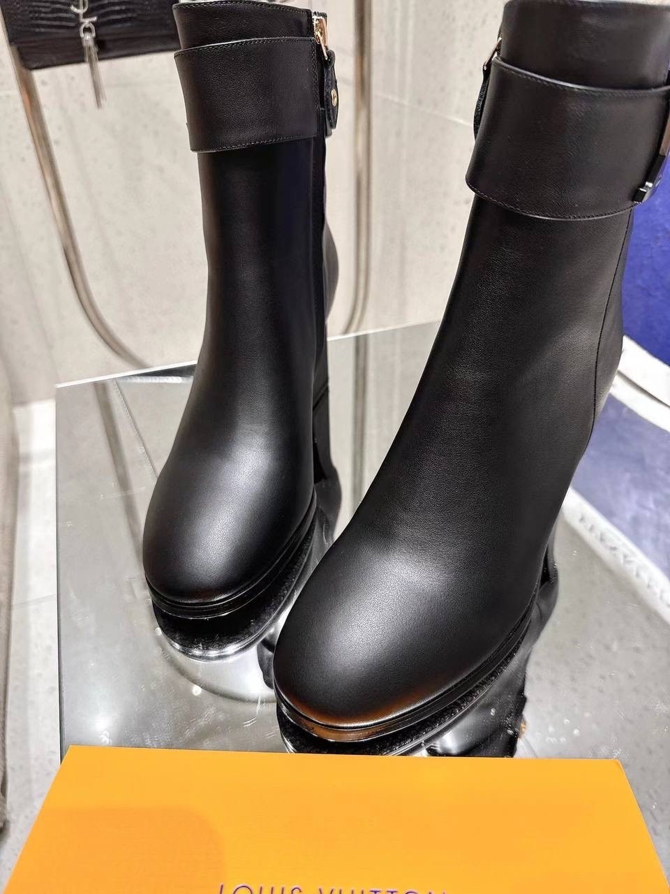 ,женские ботильоны louis vuitton,женская ,ботильоны женские,стильные ботинки
