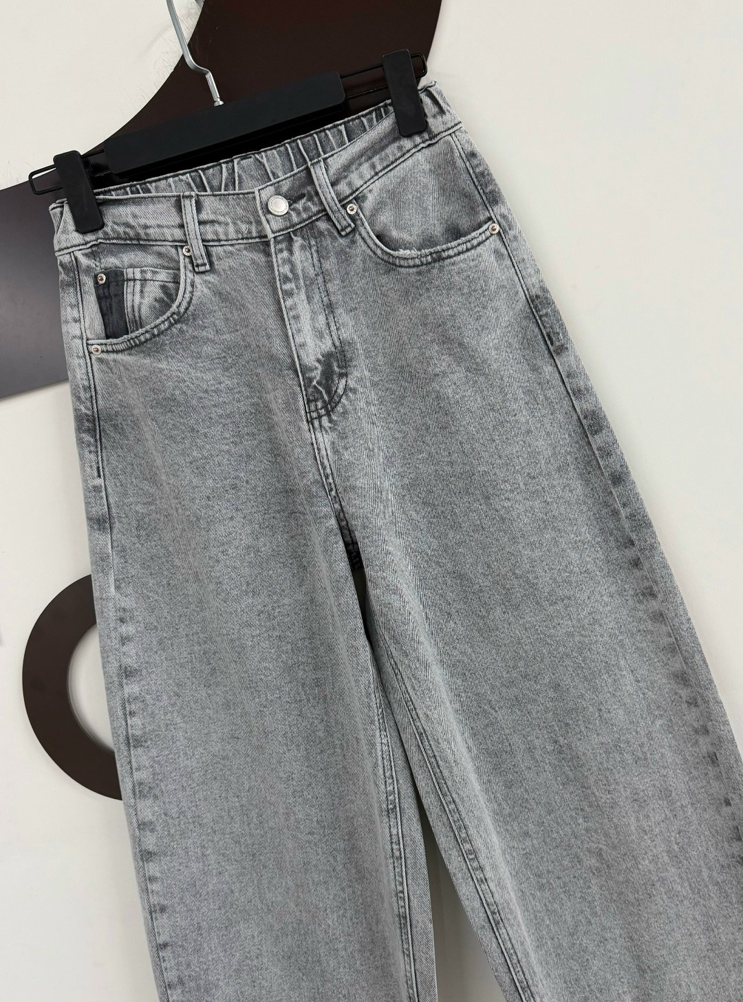 женские джинсы,джинсы мом,джинсы широкие,женские широкие джинсы,джинсы баллон