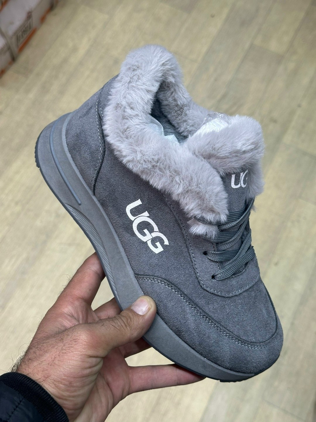 ,кроссовки зимние,женская ,кроссовки зимние ugg,женские зимние кроссовки