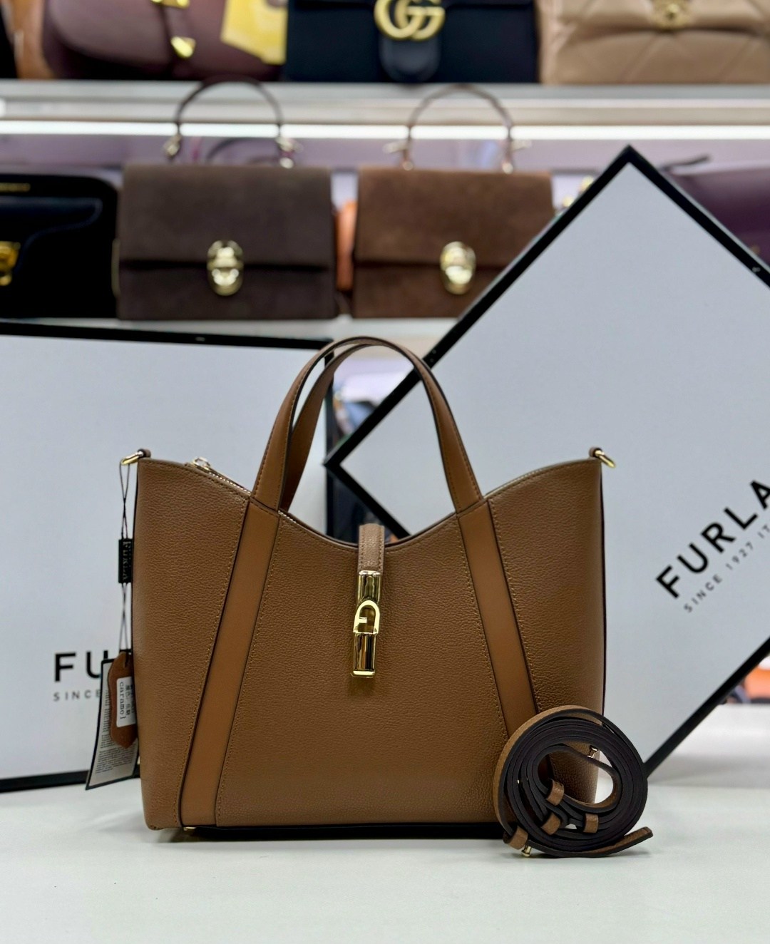 сумка,сумки фенди,сумка женская,сумка fendi,женская сумка fendi