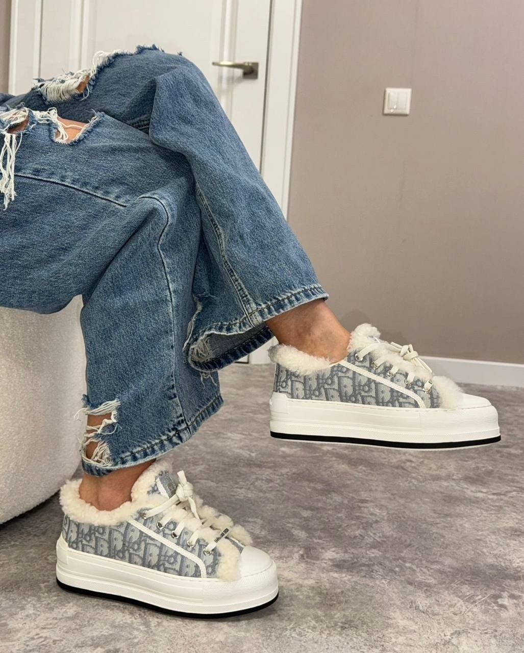 женские зимние кеды с мехом christian dior walk'n' серые,кроссовки женские кеды с мехом dior walk'n'dior,женские зимние кеды с мехом christian dior walk'n' серые lm-19557,кеды christian dior,серые кед