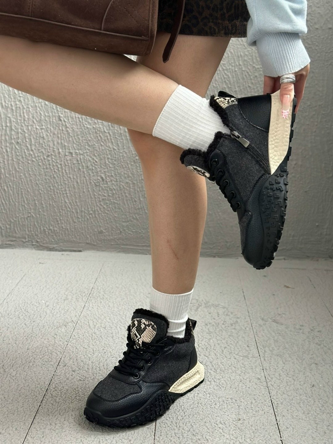 ,зимние женские кроссовки,зимние кроссовки,брендовая ,зимние кроссовки женские с мехом