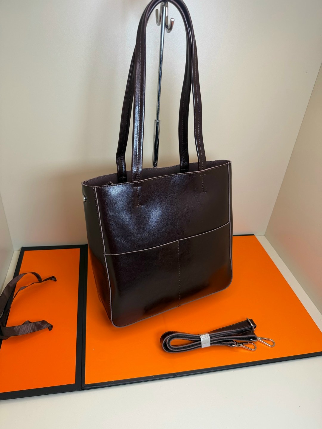 сумка женская шоппер из натуральной кожи,сумка шоппер кожаная женская,сумка женская кожаная,сумки женские шоппер,сумка шоппер из натуральной гладкой кожи