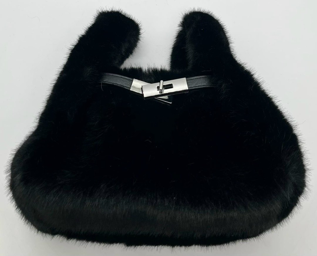 сумка меховая,женская меховая сумка,сумка с мехом через плечо,меховая сумочка,плюшевая сумка