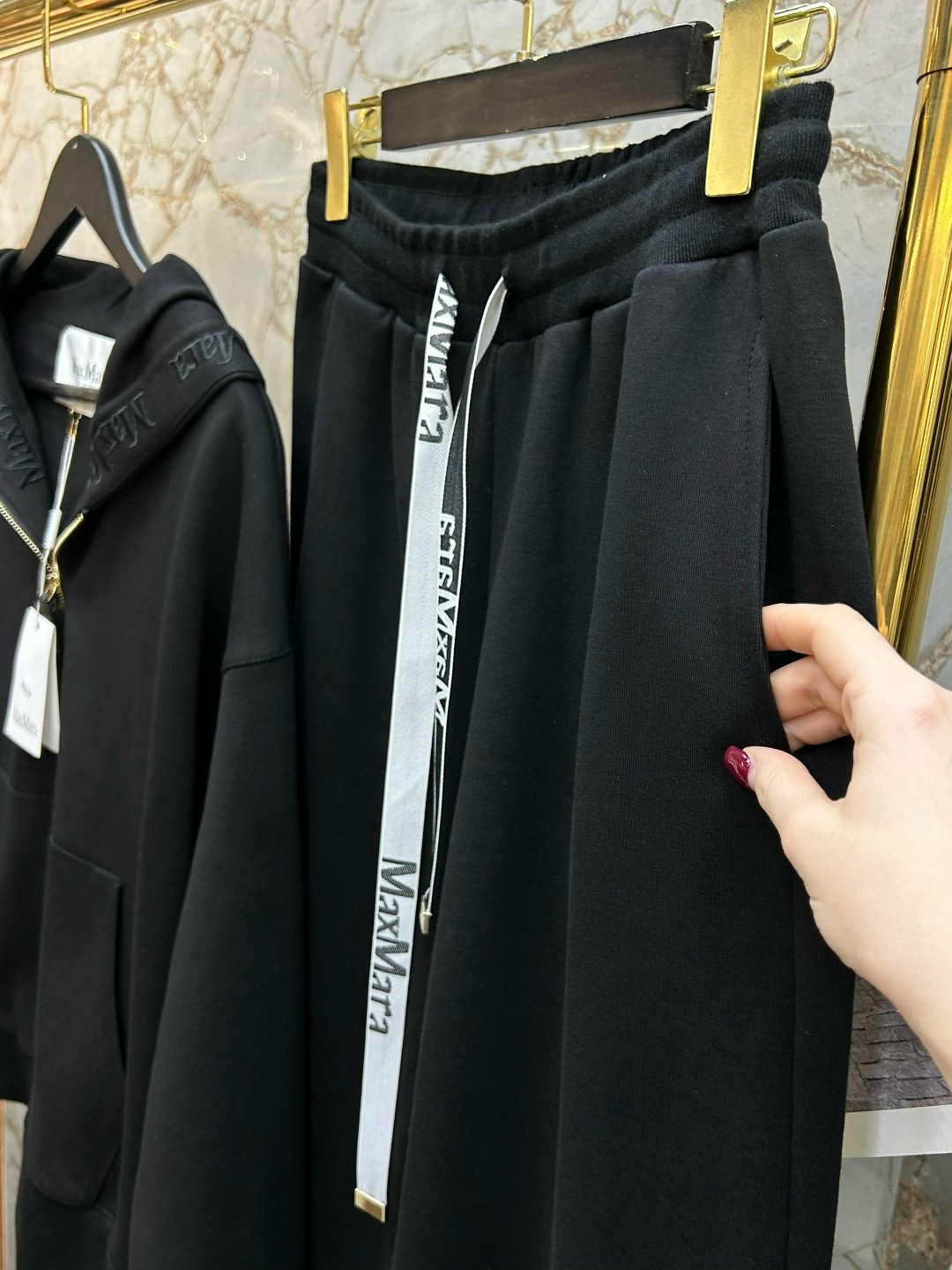 спортивный костюм,костюм спортивный диор,спортивный костюм женский,спортивный костюм halein,спортивный костюм brunello cucinelli