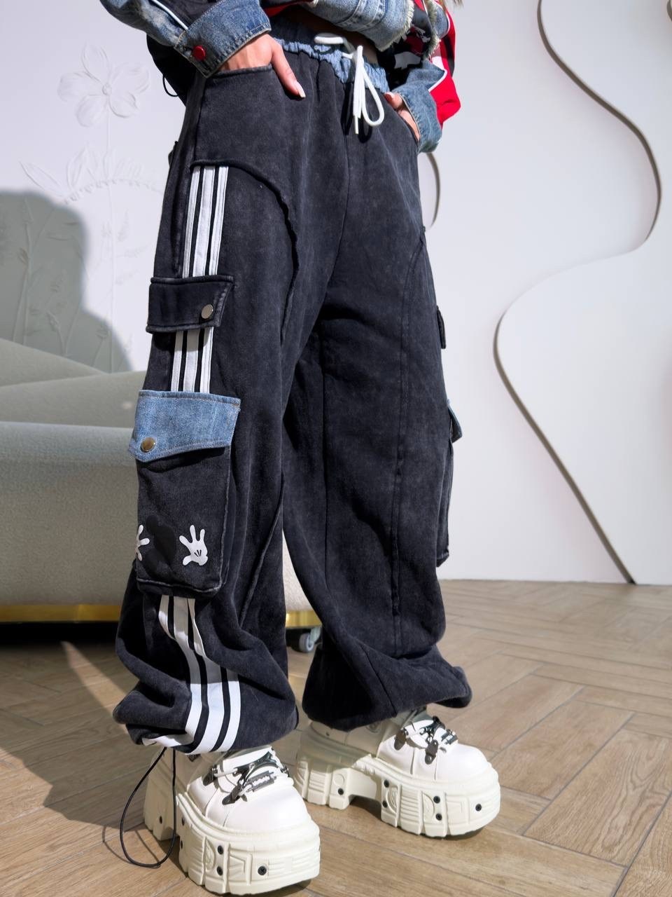 джинсы комбинированные,комбинированная джинсовка,джинсы с лампасами,модный женский костюм,джинсы стильные