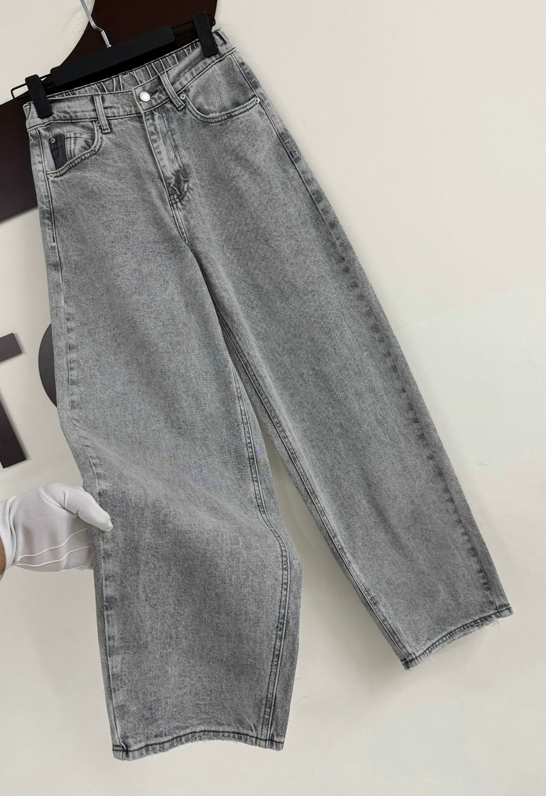 женские джинсы,джинсы мом,джинсы широкие,женские широкие джинсы,джинсы баллон