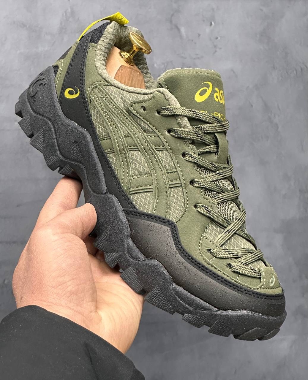 кроссовки asics gel-pickax,кроссовки asics gel-pickax 1203a867-301,кроссовки мужские asics gel pickax,asics низкие повседневные туфли gel pickax армейский зеленый,