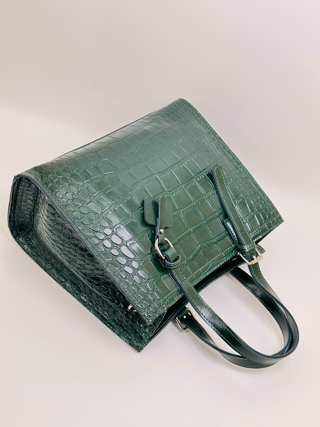 сумка под рептилию,женская сумка,сумки женская кожаная,сумки женские из натуральной кожи,сумка