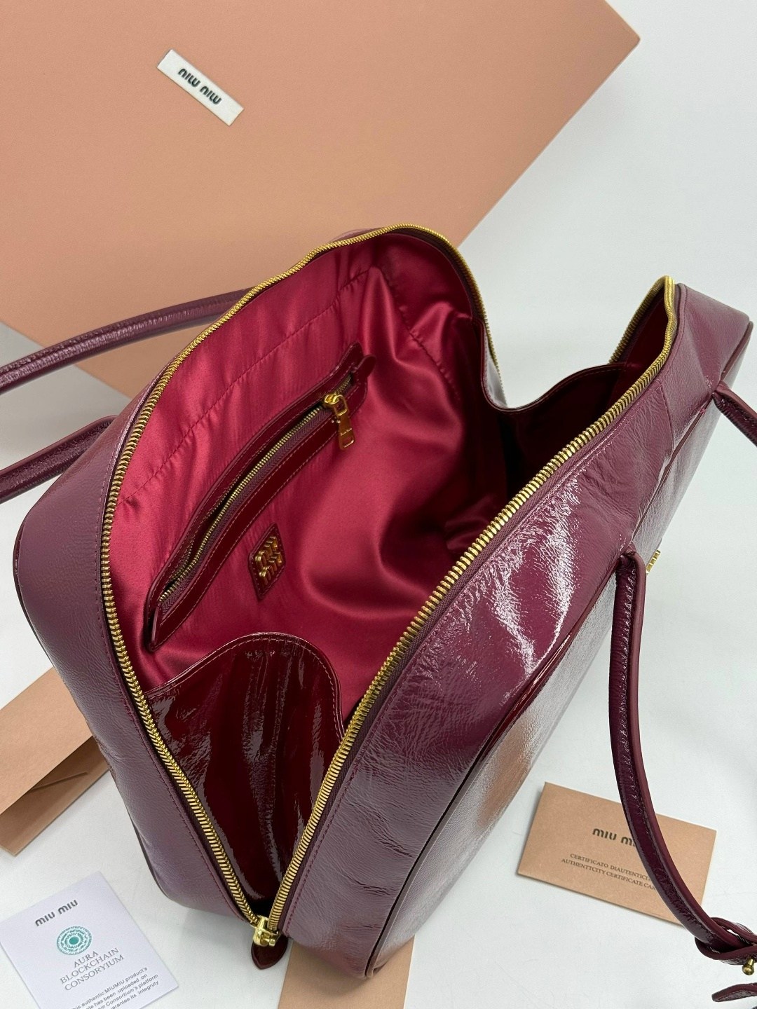 женская сумка miu miu,сумка,сумка miu miu на плечо,сумки женская,сумка miu miu