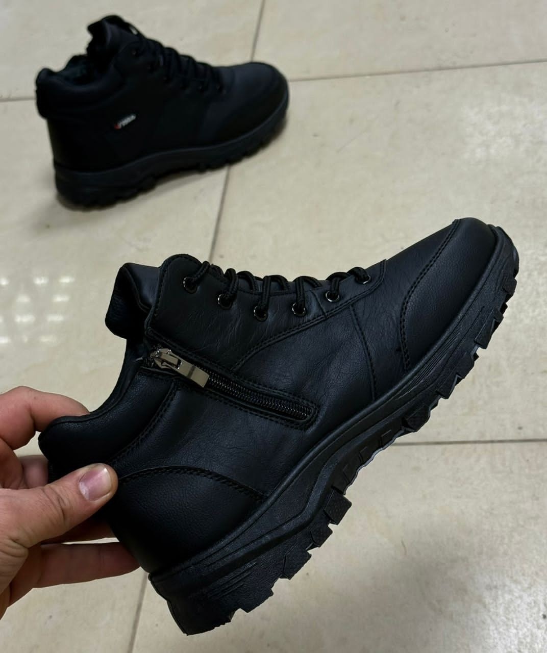 зимние мужские кроссовки,,ботинки мужские зимние,зимняя ,мужские ботинки