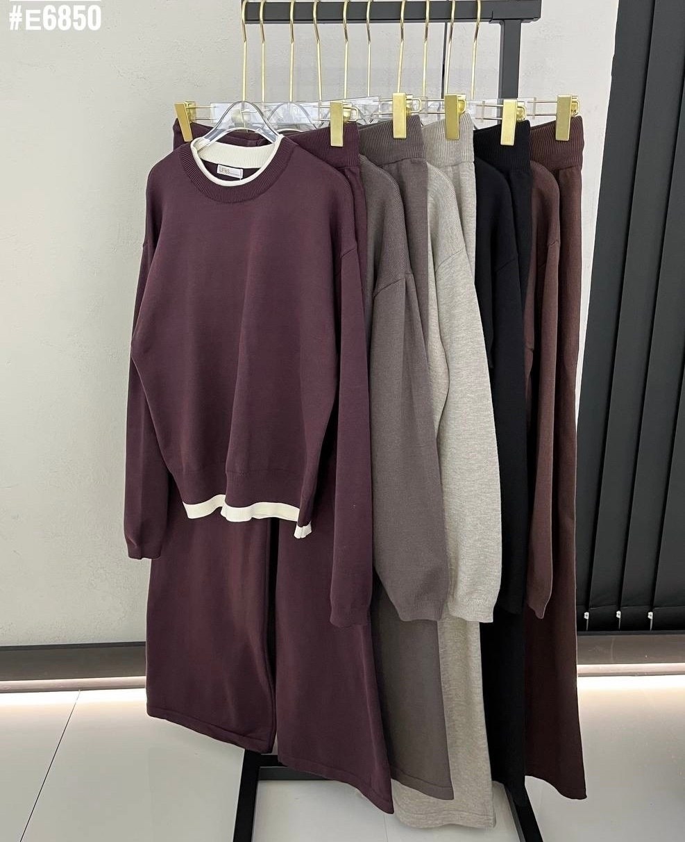 женский костюм,костюм трикотажный брючный клеш khubbi,костюм трикотажный,трикотажные костюмы женские,костюм с брюками