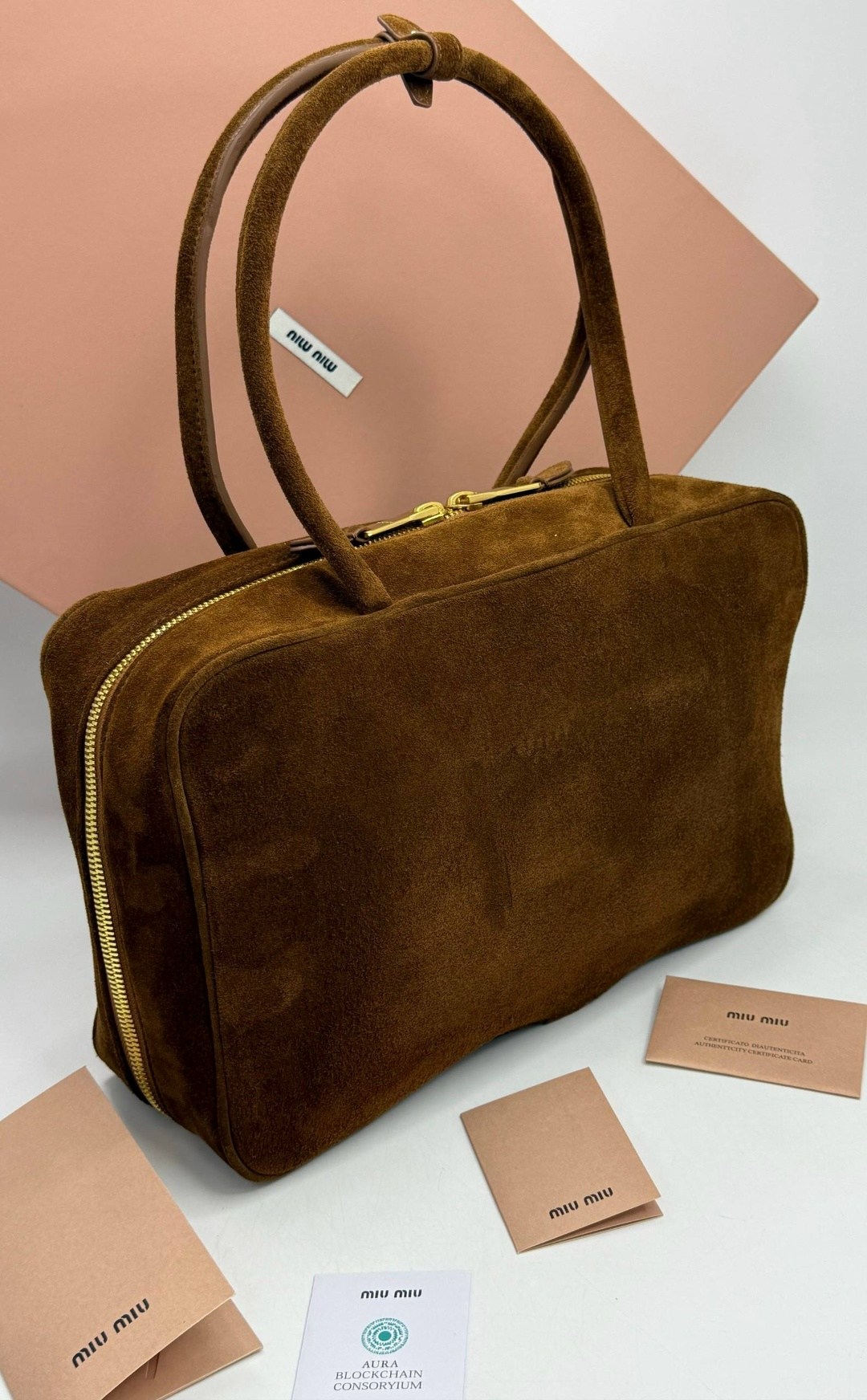 сумка женская замшевая тоут большая miu miu,сумка miu miu натуральная замша,женская замшевая сумка miu miu arcadie коричневая,сумка miu miu замшевая коричневая,сумка женская miu miu