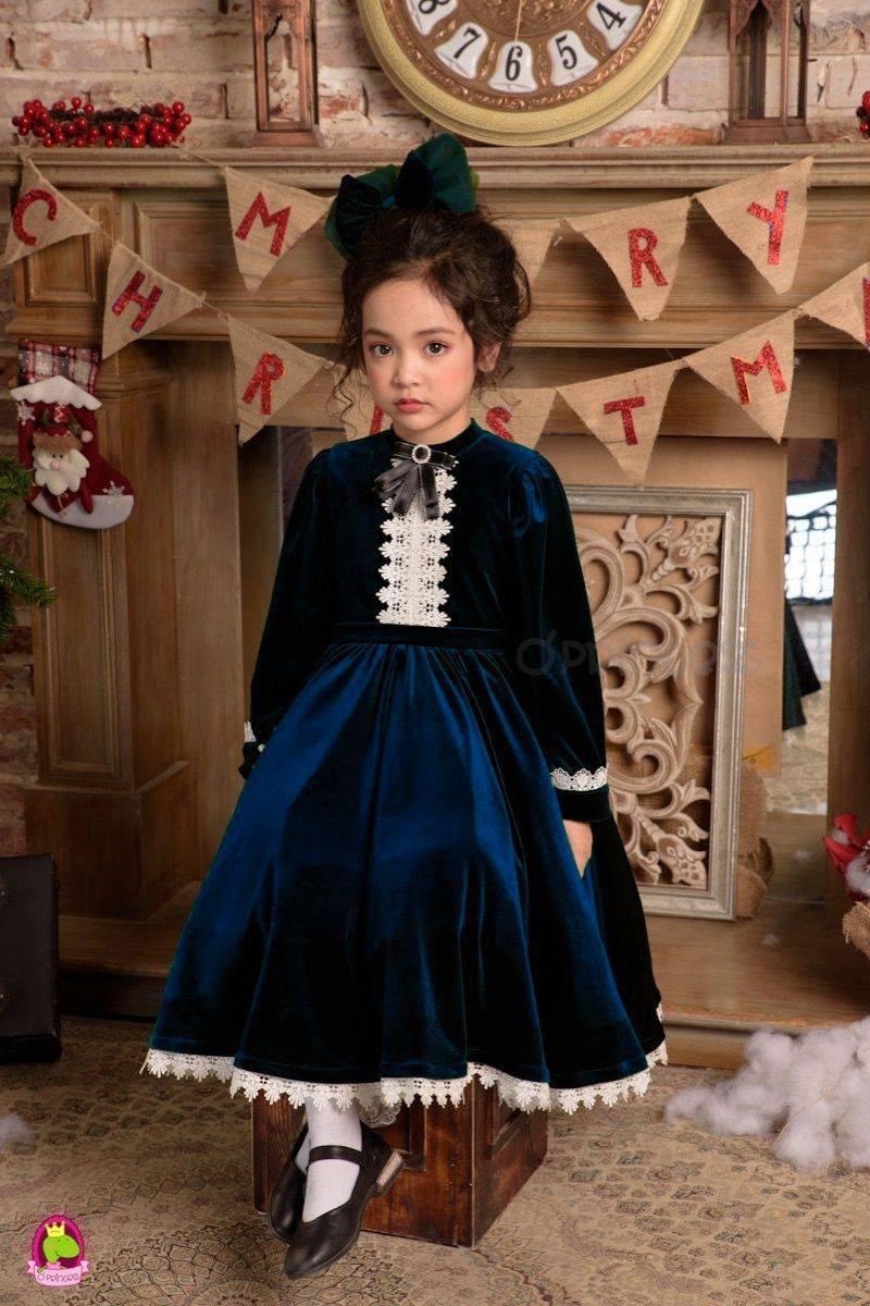 детский наряд,бархатное платье для девочки,платье для девочки из бархата,платье для девочки,платье детская мода