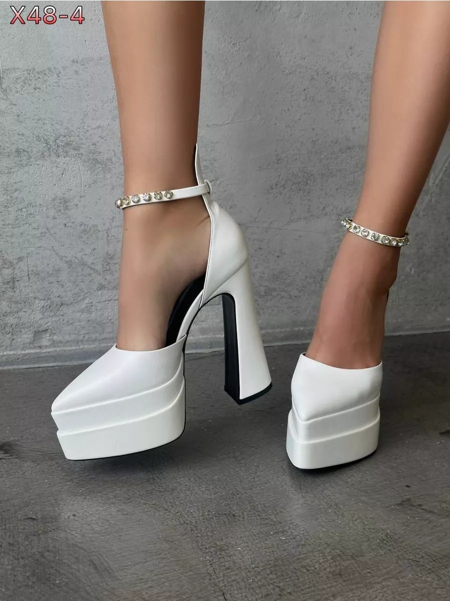 туфли-лодочки женские на платформе и высоком массивном каблуке,женские туфли на платформе и высоком каблуке,женские туфли-лодочки на высоком толстом каблуке и платформе,женские туфли на платформе с ре