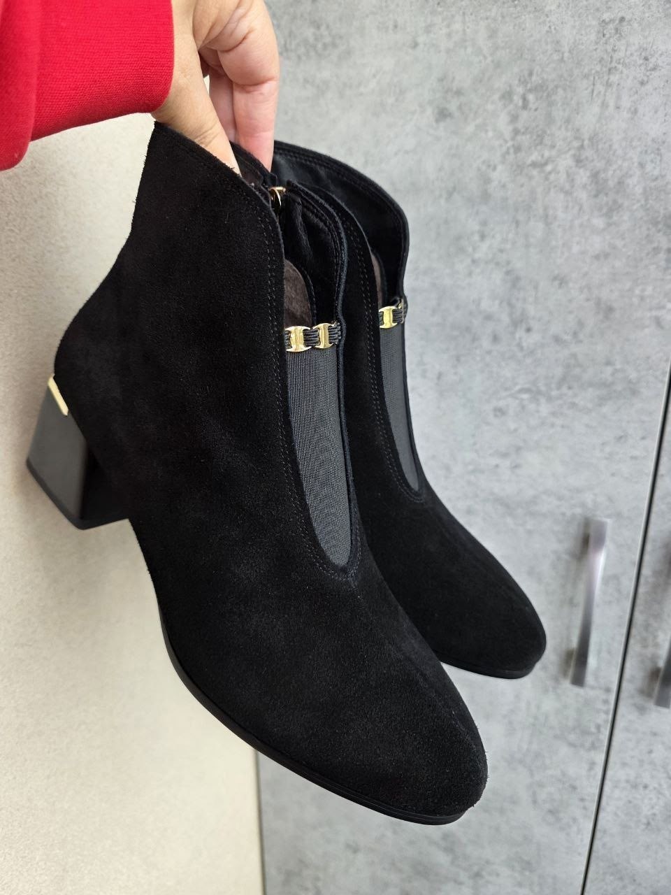 ,ботильоны,ботильоны замшевые,ботильоны женские,черные замшевые полусапожки