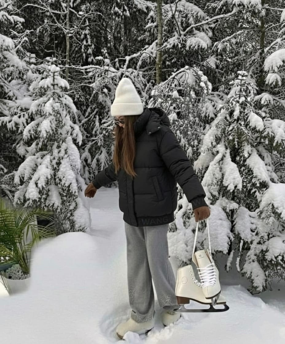 женская зимняя куртка,зимний стиль,куртка зимняя,зеленый пуховик,зимние образы