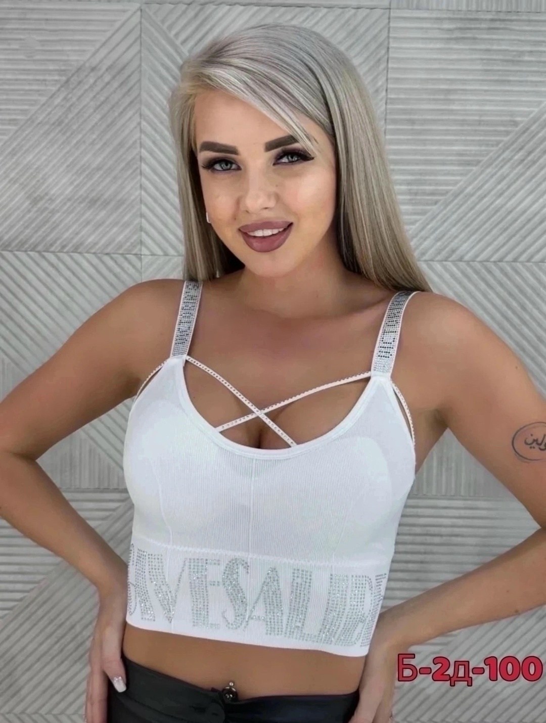 кроп топ,кроп топ со стразами,топ женский,топ со стразами,топик