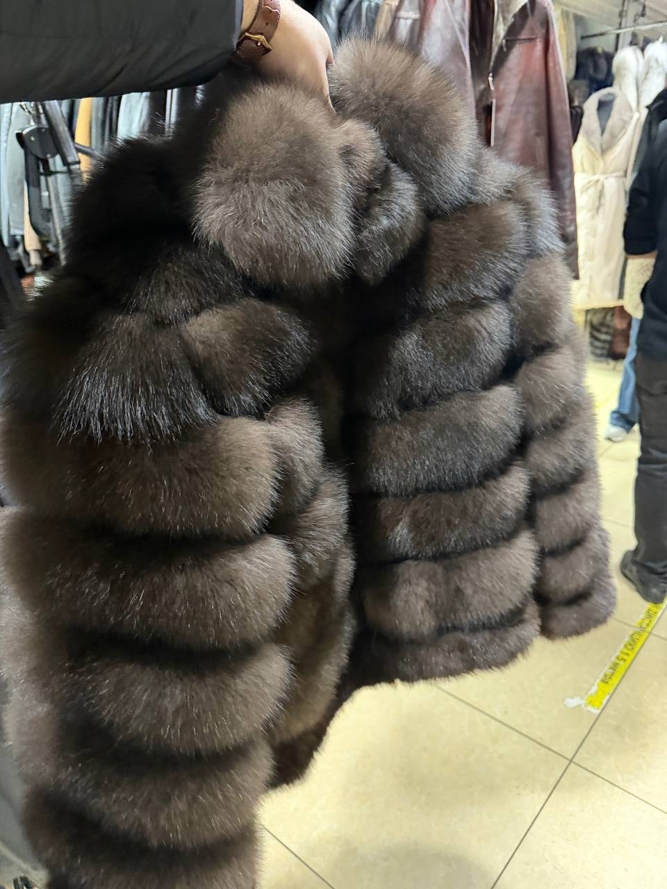 шуба из песца,шуба песец,шуба из песца под соболь,шуба из песца с английским воротником,шуба песец под соболь