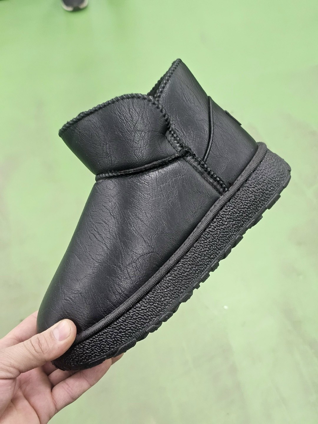 ,угги,женские угги,зимние угги женские,угги замшевые