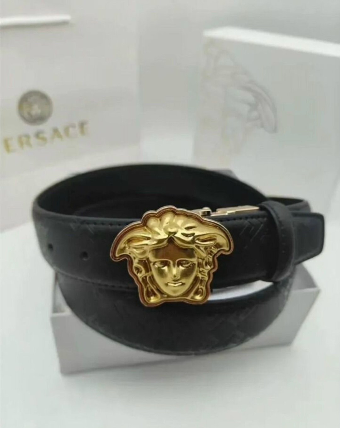 ремень кожаный versace ferragamo,ремень versace,ремень мужской versace belt цвет черный,ремень мужской versace,ремень версаче мужской