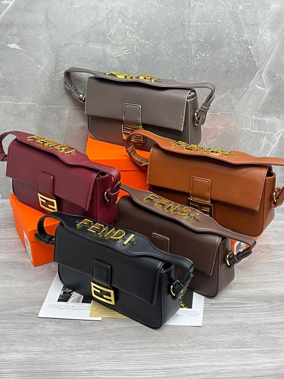 fendi сумка на плечо,fendi сумка на плечо багет,cумка fendi,женская сумка fendi,стильная сумочка