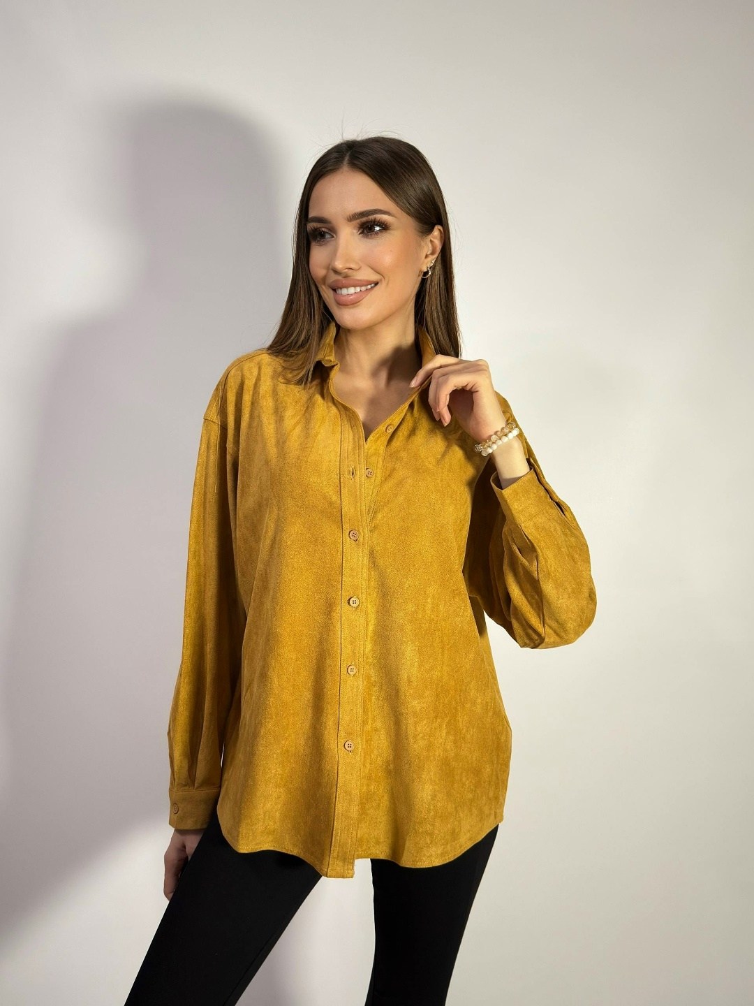 серая вельветовая рубашка,рубашка женская,рубашка микровельвет женская,рубашка,вельветовые рубашки оверсайз на полных женщин