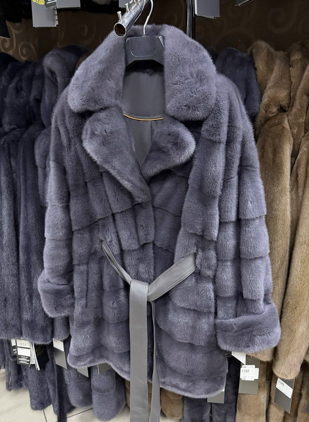 шубка из меха импортной плюшевой норки с английским воротником,норковая шуба,шуба,шуба из норки,норка шуба