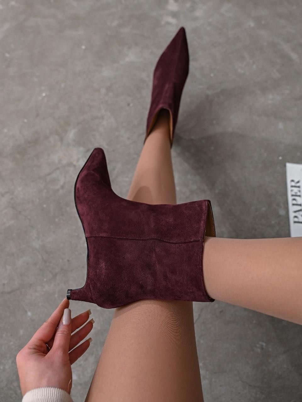 ботильоны женские,ботильоны замшевые,ботильоны модные,женские ботильоны с острым носком,стильные ботильоны