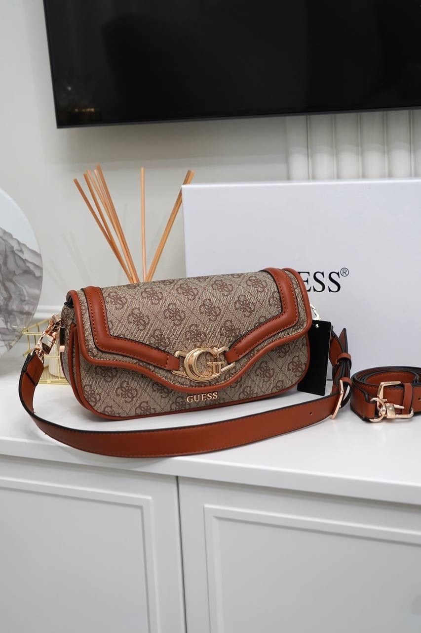 сумка женская guess,сумка guess,guess сумка на плечо,сумка женская через плечо guess,guess сумка седло