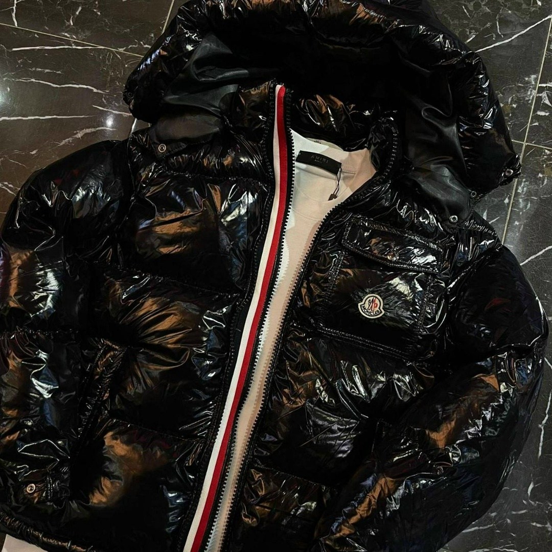 пуховик moncler мужской,пуховик moncler зимний,куртка мужская зимняя moncler,монклер бренд,куртка монклер валентино
