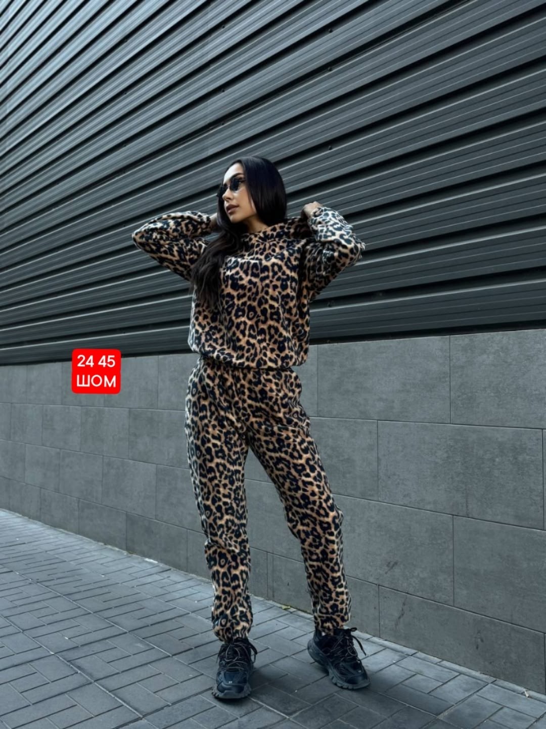 костюм на флисе,женский костюм,флисовые костюмы,женский спортивный костюм с леопардовым принтом,костюм леопардовый женский