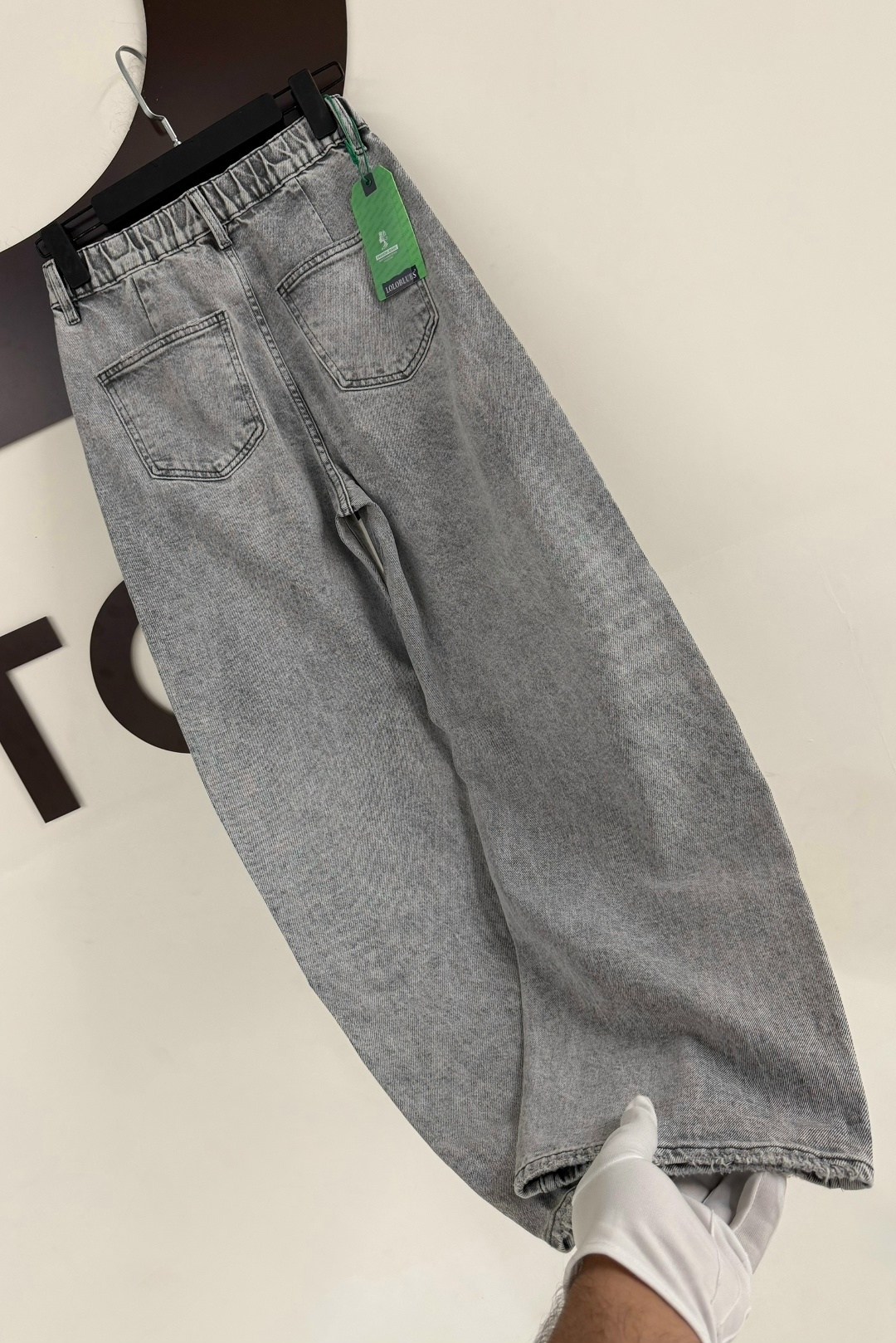 женские джинсы,джинсы мом,джинсы широкие,женские широкие джинсы,джинсы баллон